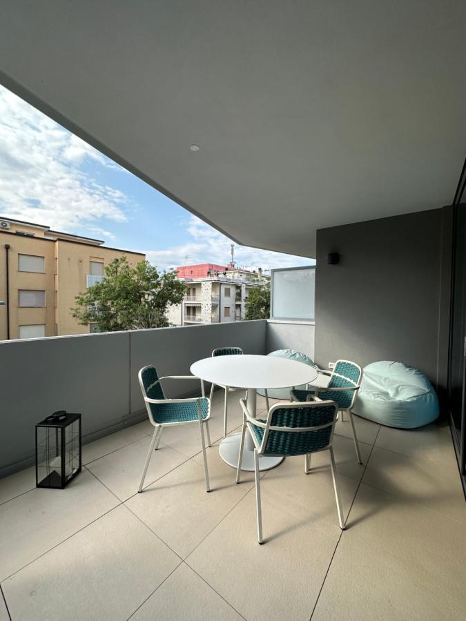 Aparthotel Zefiro Com Design, Large Terrace, Bike, Near Beach And Thermal غرادو المظهر الخارجي الصورة