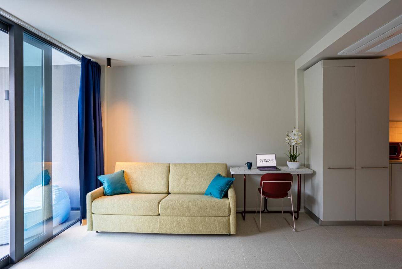 Aparthotel Zefiro Com Design, Large Terrace, Bike, Near Beach And Thermal غرادو المظهر الخارجي الصورة